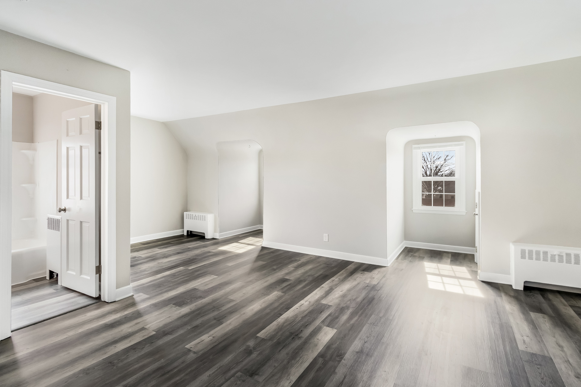 7220 West Center Street - 5