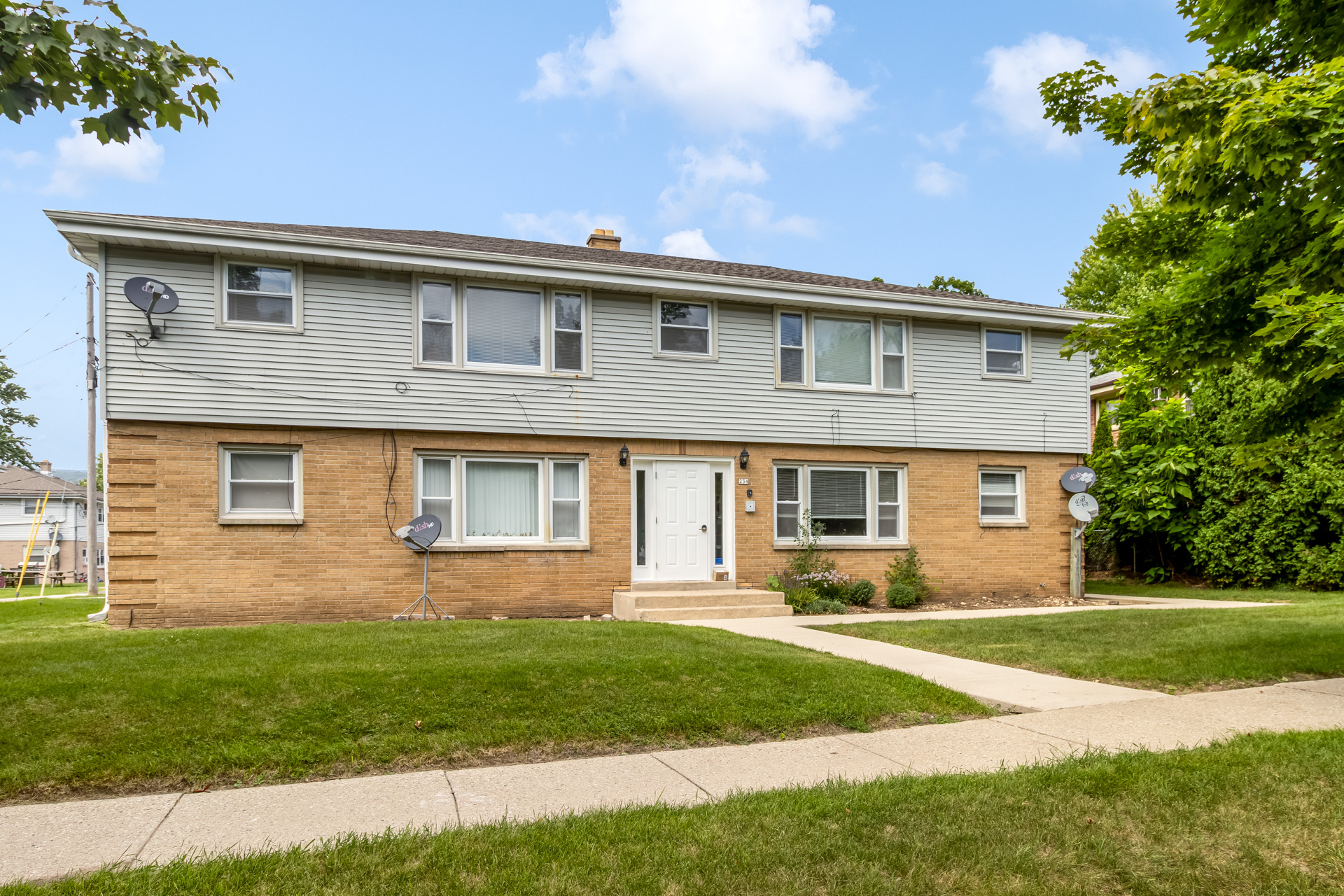 234 West Newhall Avenue - 2