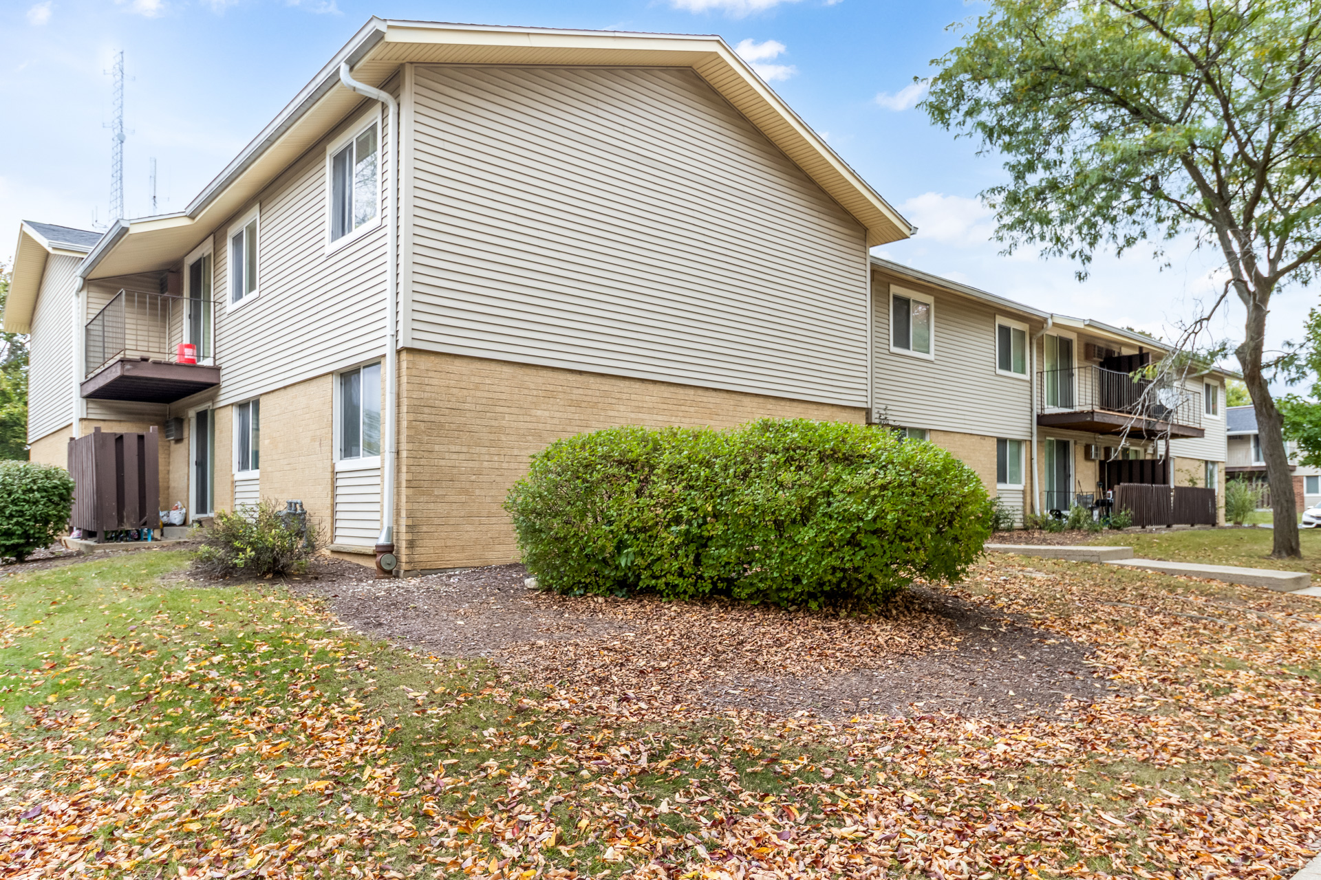 10300 West Dean Road - 204