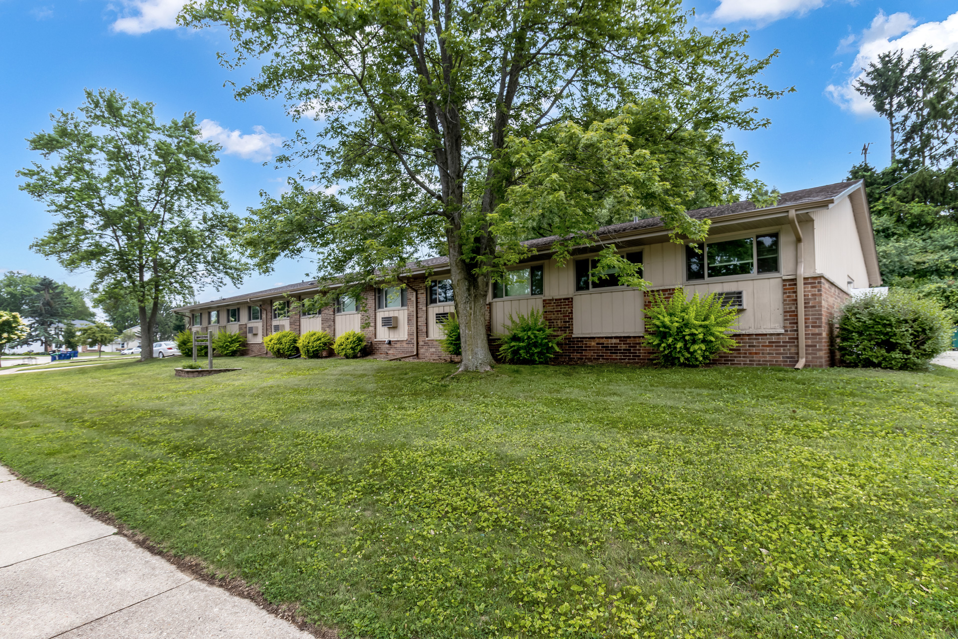 1645 Highland Drive - 5
