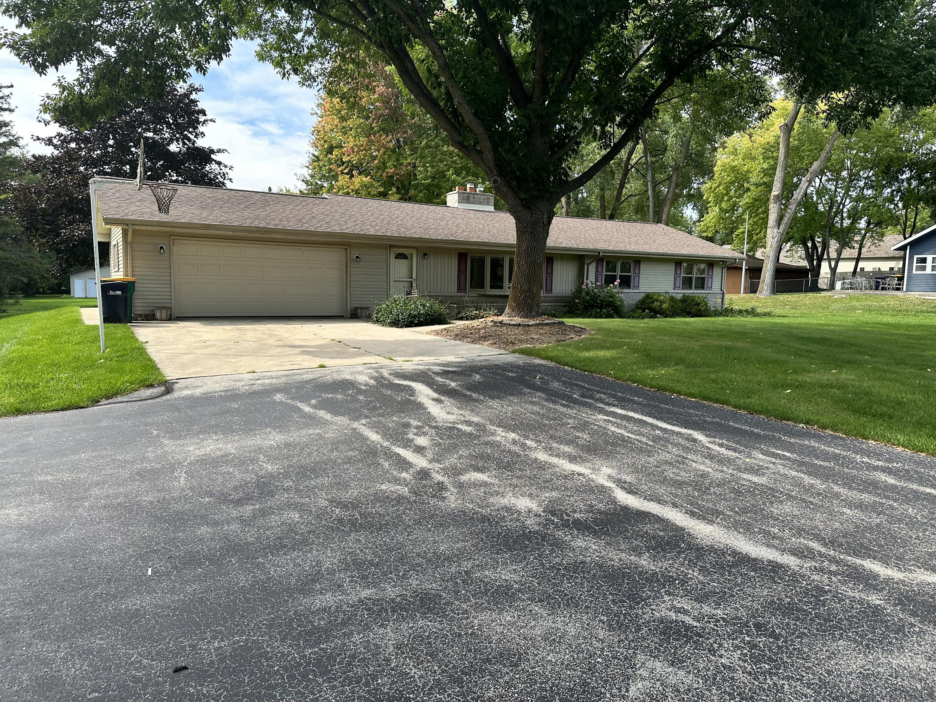 2071 Maple Road