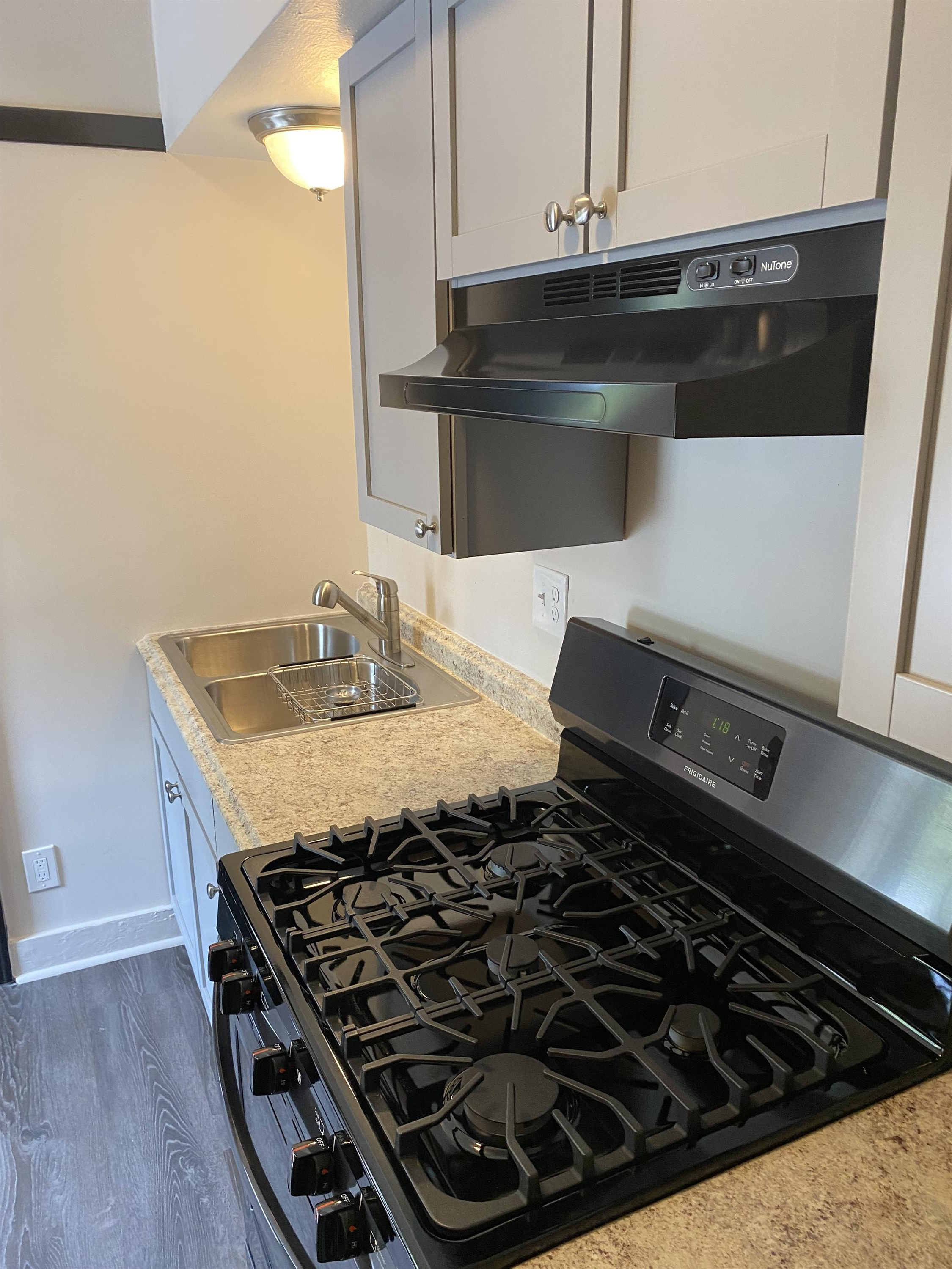 3919 North Morris Boulevard - 204