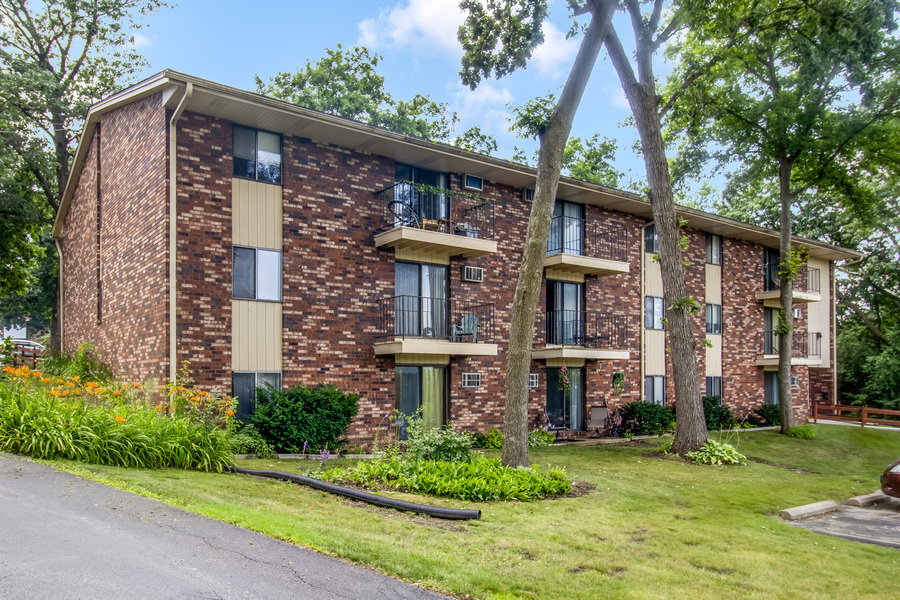 1700 Elder Street - 114