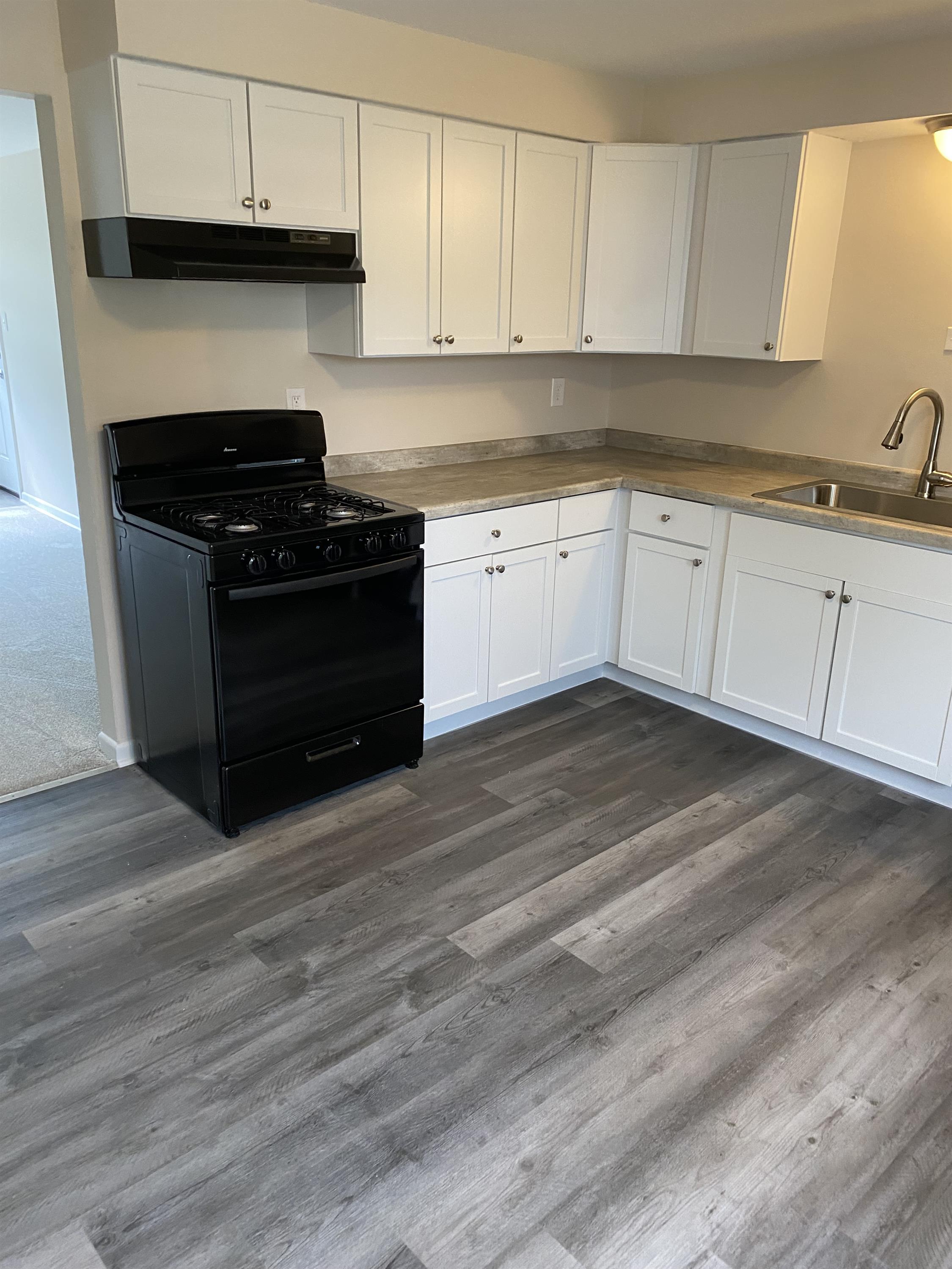 147 South Grand Avenue - 4